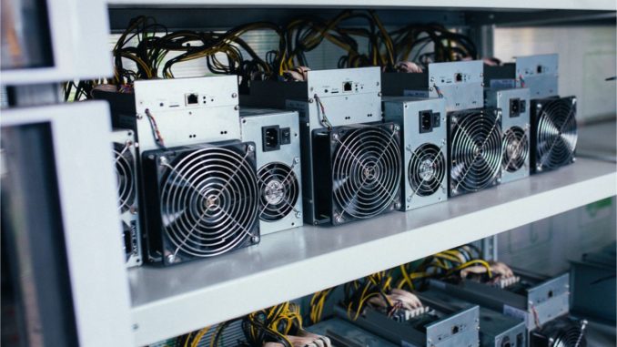 Bitcoin's Sinking Price Pushes Hashrate Below 200 Exahash, Mining Difficulty Bitcoin's Sinking Price Pushes Hashrate Below 200 Exahash, Mining Difficulty Expected to Slide 2.8% Lower – Mining Bitcoin News