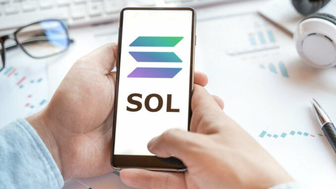 Is Solana (SOL/USD) consolidation a wait for takeoff or a Is Solana (SOL/USD) consolidation a wait for takeoff or a further slide?